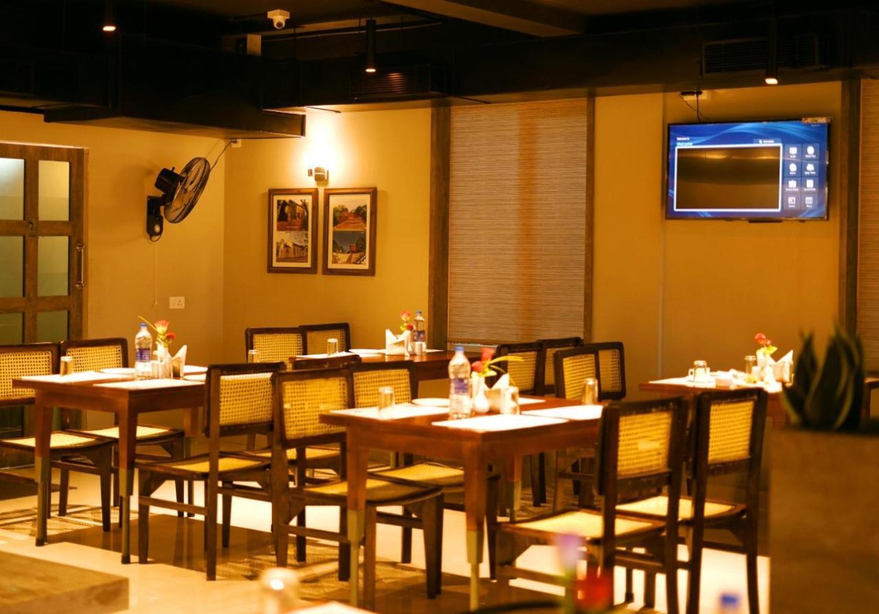 Withinn Hotel - Kannur Airport Экстерьер фото